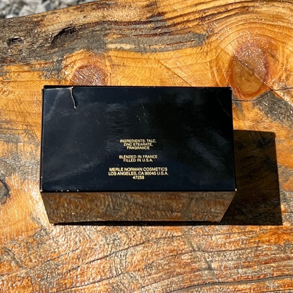 Vintage Decollete by Merle Norman Body Powder 5oz New In Box - Picture 7 of 11